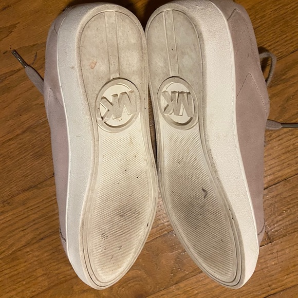 michael kors women’s sneakers - Picture 2 of 3